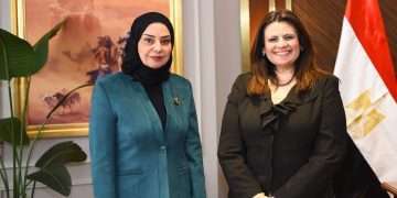 Emigration minister: Egypt, Bahrain have historical ties