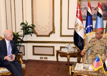 Defense min. meets with US House of Representatives delegation