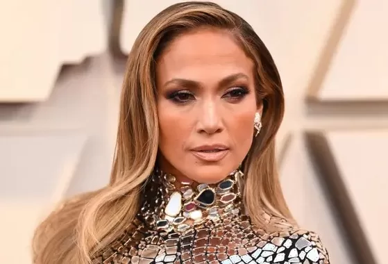 Bad Bunny, Jennifer Lopez among Met Gala co-hosts 1 - Egyptian Gazette Jennifer Lopez