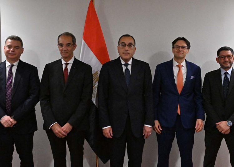 PM attends signing of cooperation deal between Egypt's ITIDA, UAE's Mashreq Global Network 1 - Egyptian Gazette