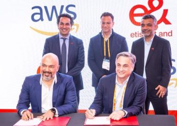 Etisalat by e& in Egypt Signs a Strategic Partnership with Amazon Web Services (AWS) at Mobile World Congress 2024