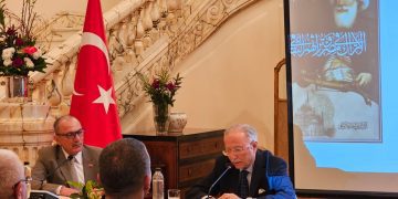 Ekmeleddin Ihsanoglu speaks in Cairo about Turkey’s cultural heritage in Egypt