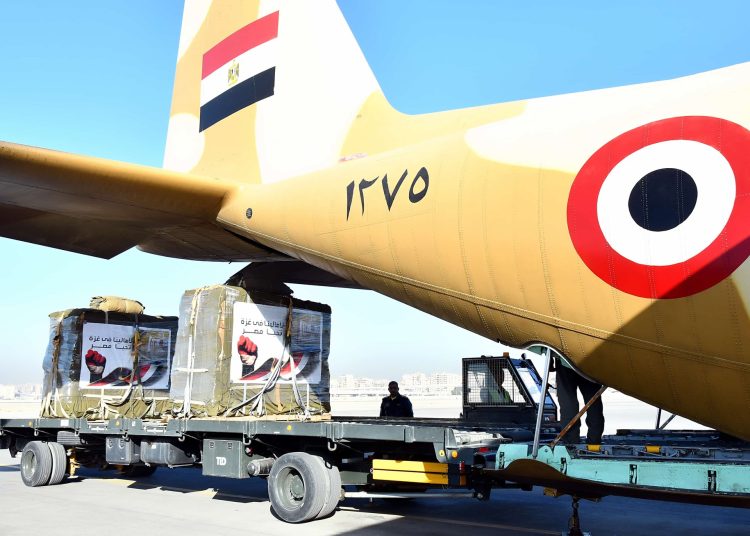 Abul Gheit: Air-dropped aid on Gaza Strip aims to alleviate Palestinians suffering 2 - Egyptian Gazette Abul Gheit: Air-dropped aid on Gaza Strip aims to alleviate Palestinians suffering 1 - Egyptian Gazette