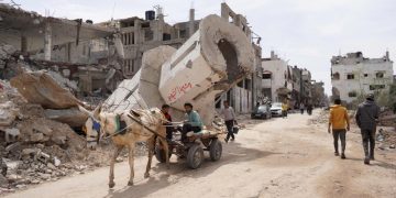 Heavy clashes, more deadly aid chaos in war-ravaged Gaza
