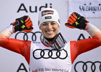 Lara becomes oldest woman to grab World Cup