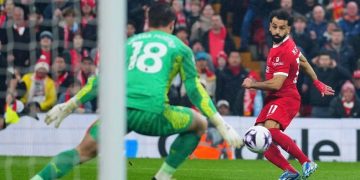 Klopp blasts ref for denying late penalty