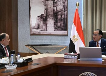 Madbouli: Presidential directives to release goods from ports 10 - Egyptian Gazette Madbouli: Presidential directives to release goods from ports
