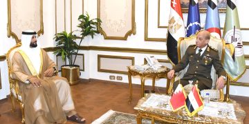 Defence chief meets Bahrain’s National Security adviser