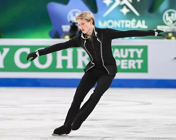 Malinin strikes gold at Worlds 1 - Egyptian Gazette Ilia Malinin