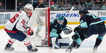 Capitals defeat Kraken 2-1