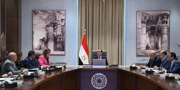 PM follows up 'slum alternative' scheme 2 - Egyptian Gazette PM follows up 'slum alternative' scheme 1 - Egyptian Gazette