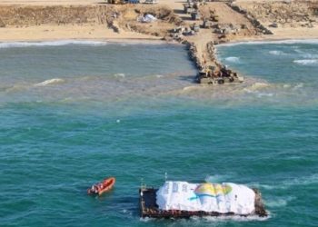Truce efforts ongoing as first sea aid unloaded for hungry Gazans