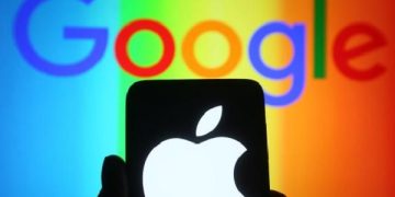 Google and Apple discuss bringing generative AI to iPhones