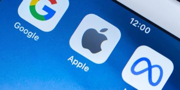 EU probes Apple, Google, Meta under new digital law