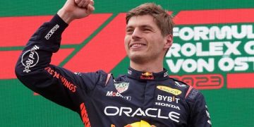 Verstappen beats Leclerc in Bahrain 1 - Egyptian Gazette Verstappen beats Leclerc in Bahrain