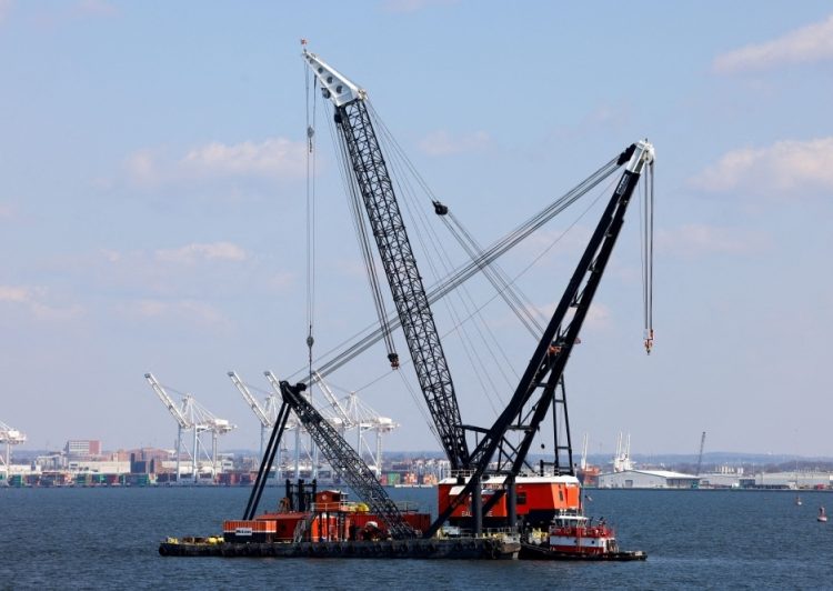 Baltimore bridge collapse: Huge crane arrives for cleanup 1 - Egyptian Gazette