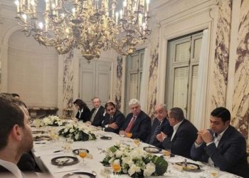 Higher education minister says Egypt keen on benefiting from scientists abroad