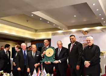 S. Sinai governor receives Afro-Asian Union Gold Award for tourism development