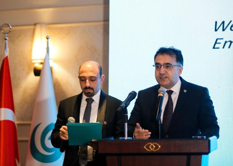 Emin Poyraz, the Director of the Yunus Emre Institute in Cairo, delivering his speech at the much-anticipated event.