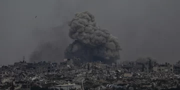Israel launches fresh raid on Gaza al-Shifa hospital