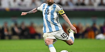 Messi out of Argentina friendlies due to injury