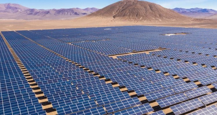 Egypt solar energy project wins 'Energy Transition Deal of the Year' award 1 - Egyptian Gazette