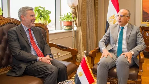 Irrigation min. discusses with Italian amb. in Cairo bilateral co-operation 2 - Egyptian Gazette Irrigation min. discusses with Italian amb. in Cairo bilateral co-operation 1 - Egyptian Gazette