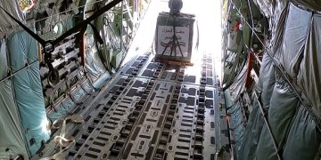 Egypt, UAE airdrop tonnes of relief aid to Palestinians