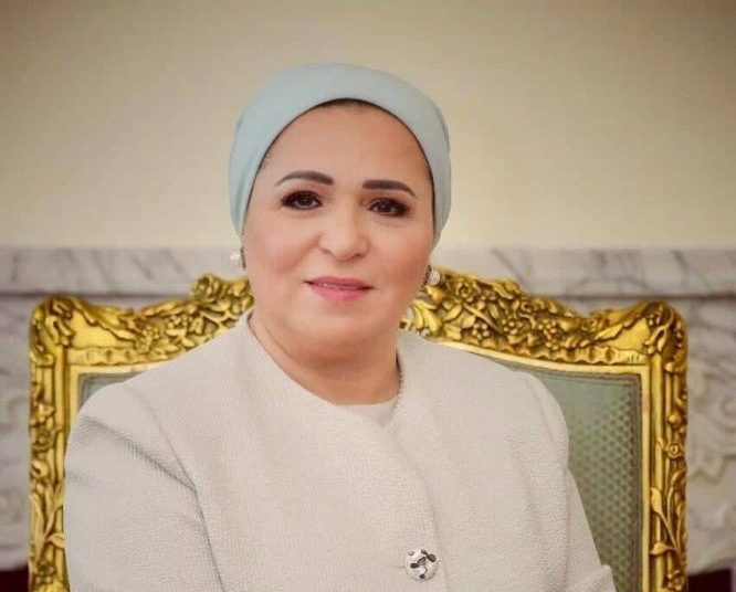 Egypt's First Lady greets Egyptians on Sinai Liberation anniversary 1 - Egyptian Gazette