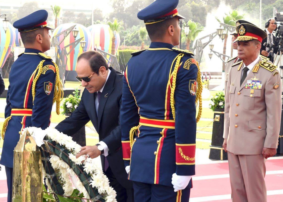 Sisi lays wreath at tomb of unknown soldier 11 - Egyptian Gazette