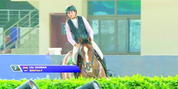 Military equestrian championship wins acclaim
