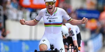 Lotte sprints to Paris-Roubaix title