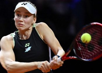 Rybakina breezes to glory in Stuttgart