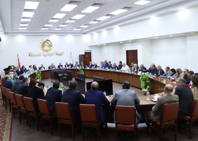 NPA chief asserts political leadership's keenness on backing national press institutions 1 - Egyptian Gazette