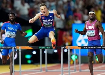 Warholm says no guarantees of world record in Paris