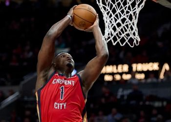 Murphy, McCollum help Pelicans stun Blazers