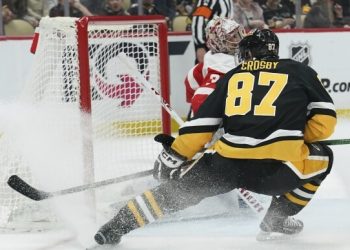 Penguins clinch a 6-5 win over Detroit