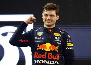 Verstappen wins 1st sprint race of the F1 season