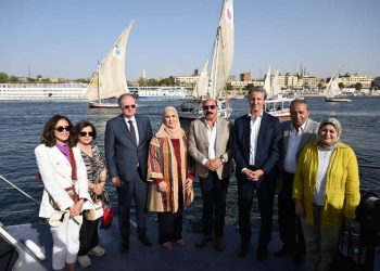 Social solidairty Minister, Aswan governor witness alignment of sailboats to showcase slogans of Awareness for Community Development programme in Aswan