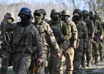 Ukrainian parliament approves army mobilisation law