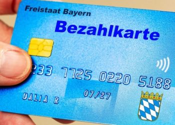 German parl’t approves payment cards for asylum-seekers