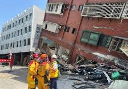 Taiwan’s strongest earthquake in nearly 25 years damages buildings, leaving 7 dead