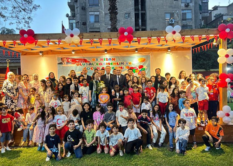 Message for Palestinian children: You are never alone 2 - Egyptian Gazette Message for Palestinian children: You are never alone 1 - Egyptian Gazette