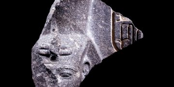 King Ramses II head back in Egypt