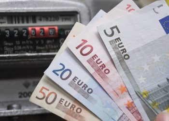 Spain inflation rises to 3.3% on higher electricity prices