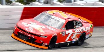 Allgaier dominates Xfinity race 1 - Egyptian Gazette Allgaier dominates Xfinity race