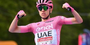 Pogacar extends Giro d´Italia lead