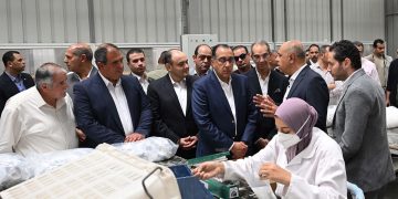 PM inspects industrial, housing projects in 10th of Ramadan
