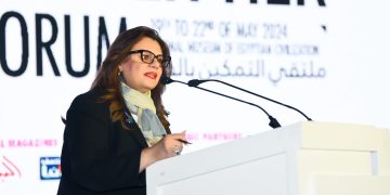 Emigration min.: New republic represents golden era of Egyptian women
