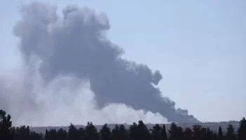 Israeli army storms Gaza hospital, force medical crews to leave